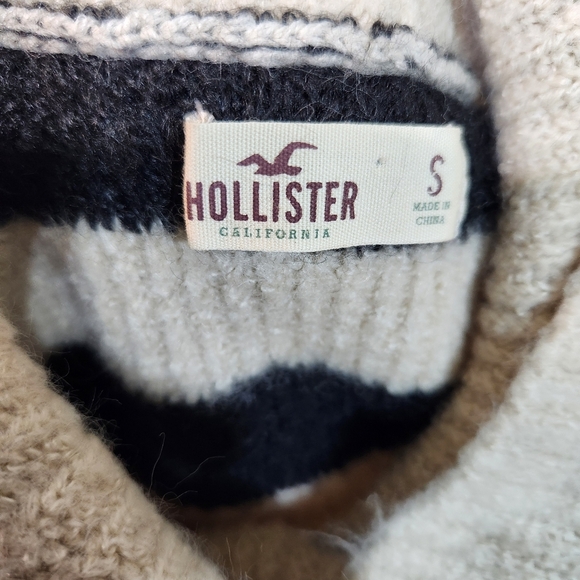 HOLLISTER Soft Stretchy Knit Black Tan Striped Cowl Neck Sweater (S) - Picture 10 of 10